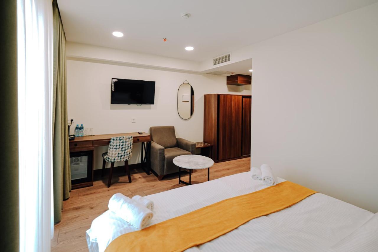 Hotel Doesi Tbiliszi Kültér fotó
