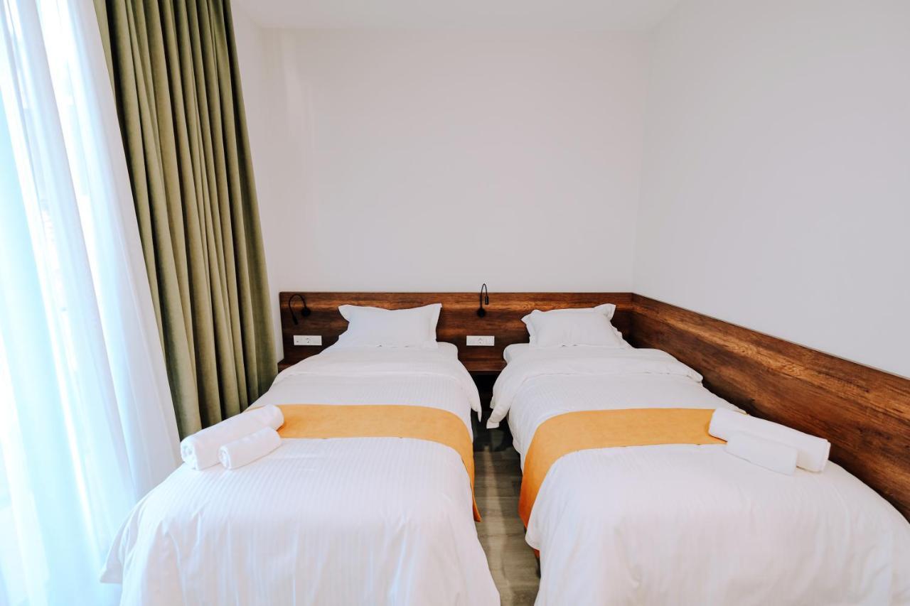 Hotel Doesi Tbiliszi Kültér fotó