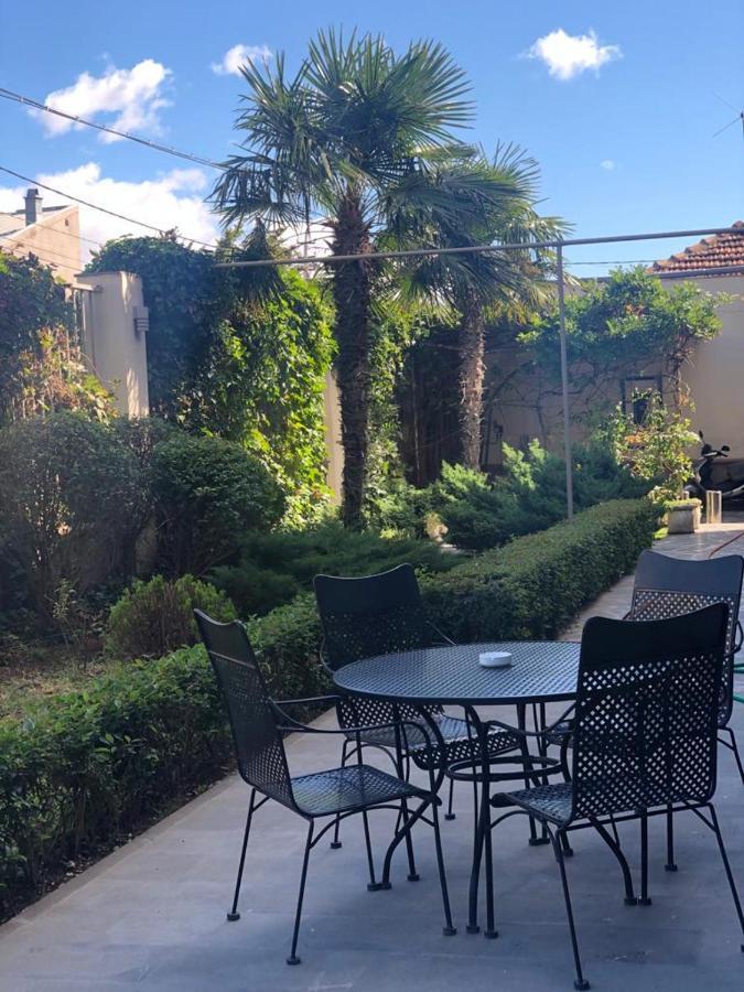 Hotel Doesi Tbiliszi Kültér fotó