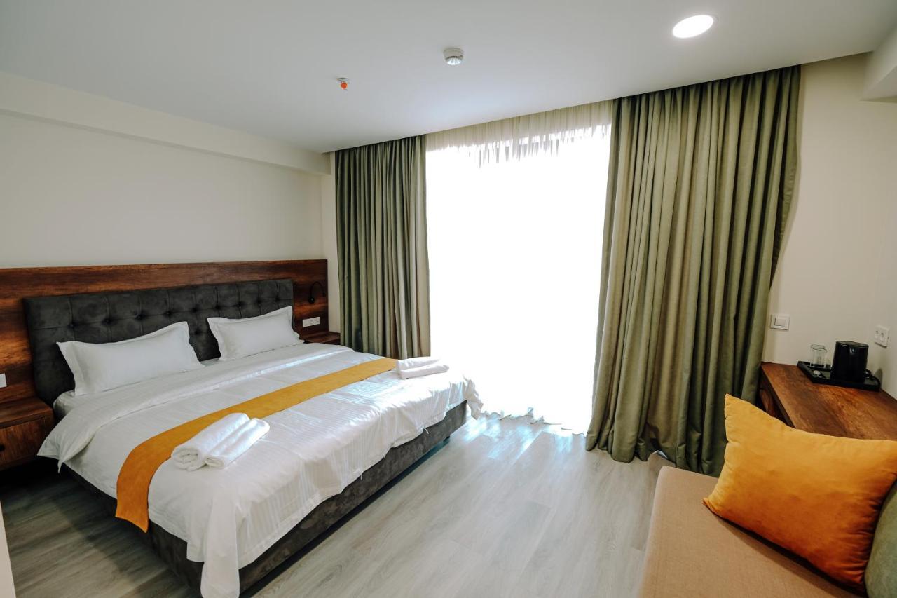 Hotel Doesi Tbiliszi Kültér fotó