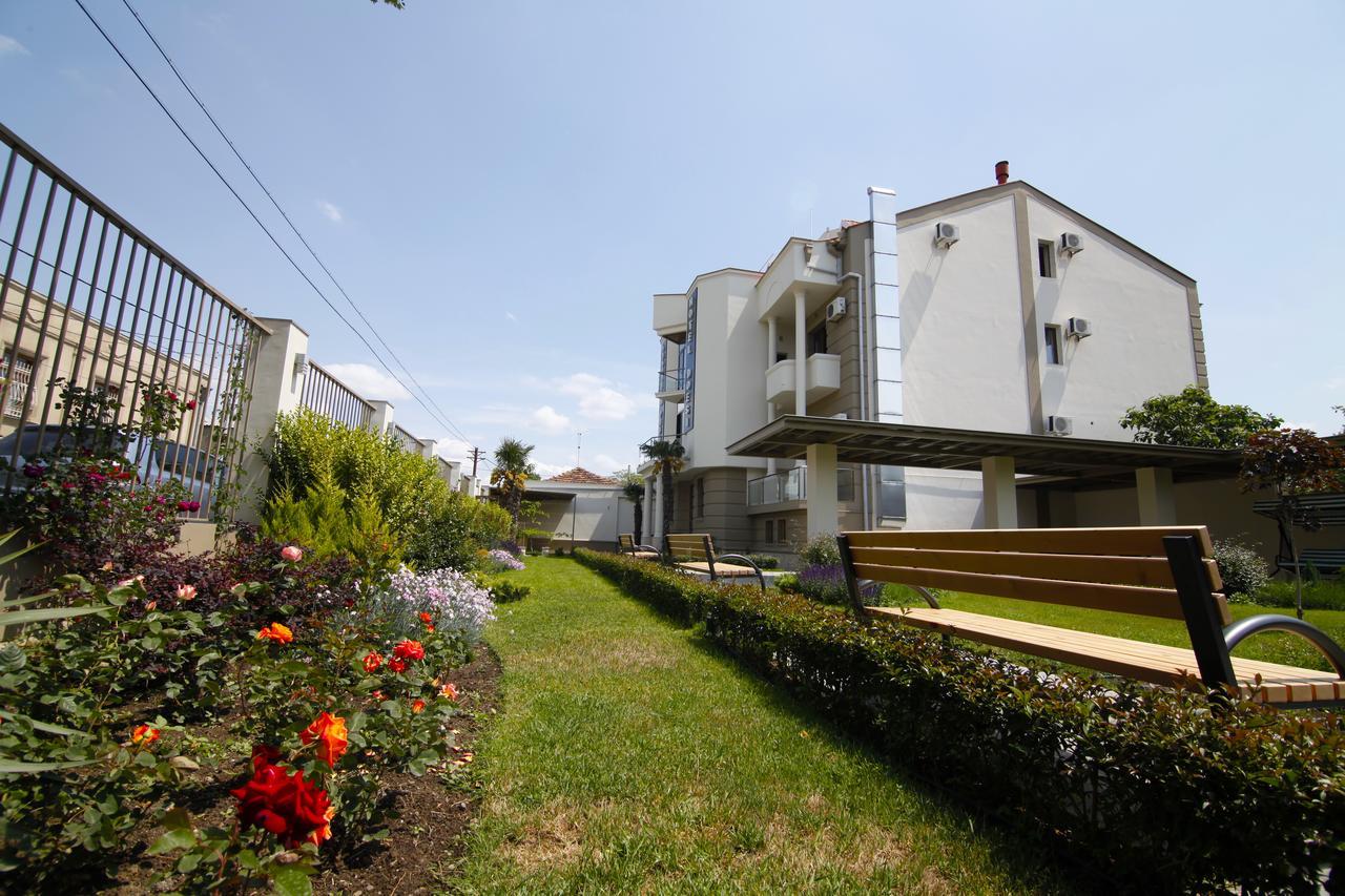 Hotel Doesi Tbiliszi Kültér fotó