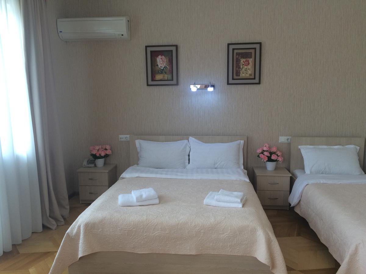 Hotel Doesi Tbiliszi Kültér fotó
